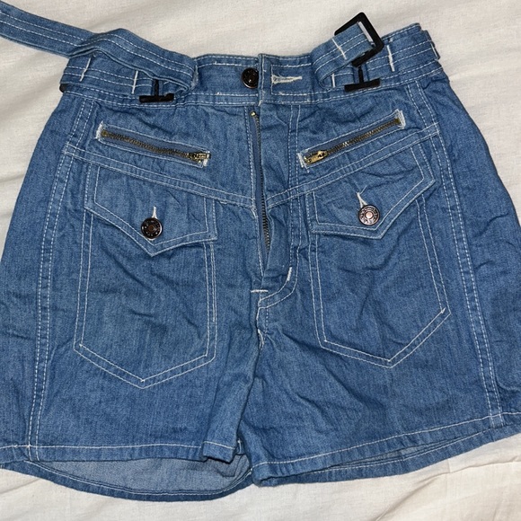 Britches n’ things jean shorts - Picture 3 of 8